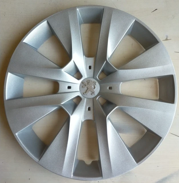 Kit 4 Enjoliveurs Peugeot 308/207 - Diamètre 15 Pouces, Logo Chromé, Non Originaux