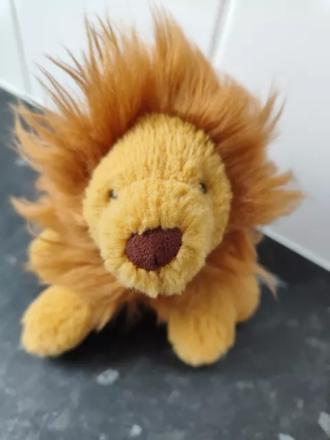 Smudge lion sales