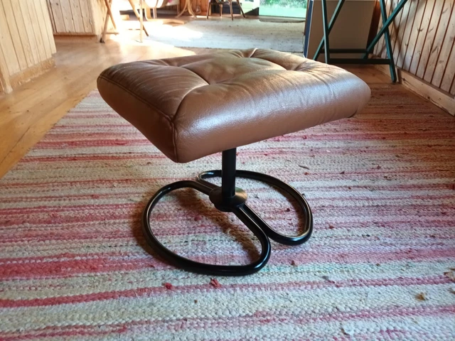 Hocker Leder Vintage 70s Fußhocker Retro Ottomane Metall Westnofa Ära Denmark 54