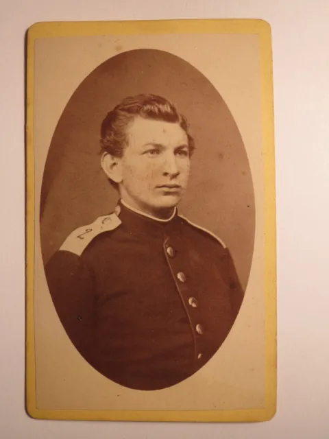 Germersheim - Soldat in Uniform - Regiment Nr. 2 - Portrait / CDV