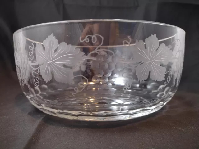 Val St Lambert Wheel Engraved Fruiting Vine Crystal Glass Large Fruit Bowl