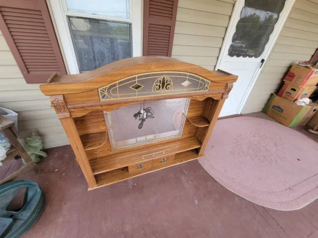 dresser with mirror