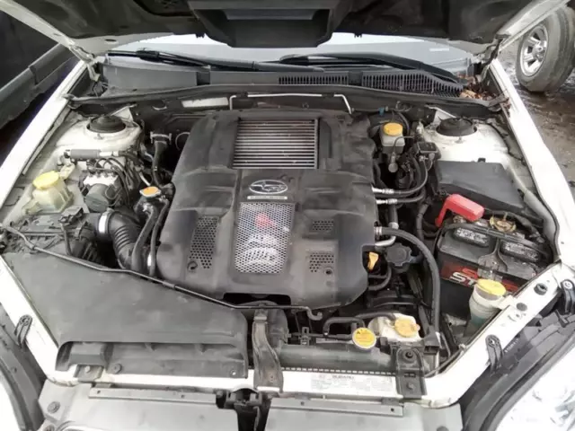 Used Fuel Pump Control Module fits: 2005 Subaru Legacy Fuel Pump RH quarter pane