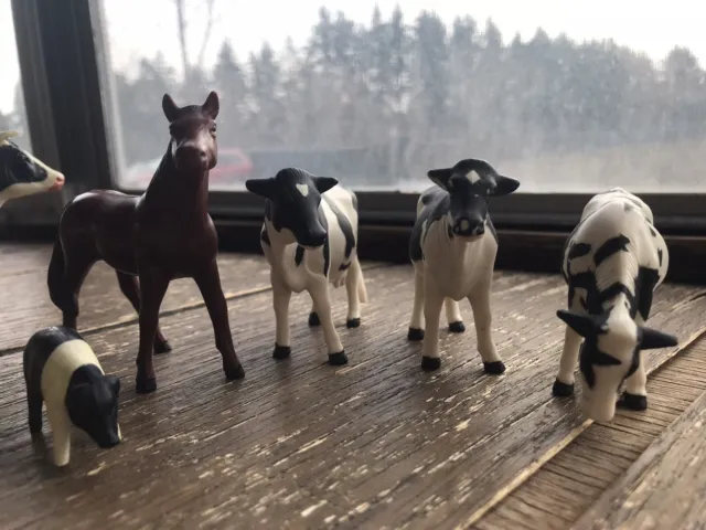ERTL Vintage Farm Country Animal Figures Dairy Cow Horse Pig Lot Of 8