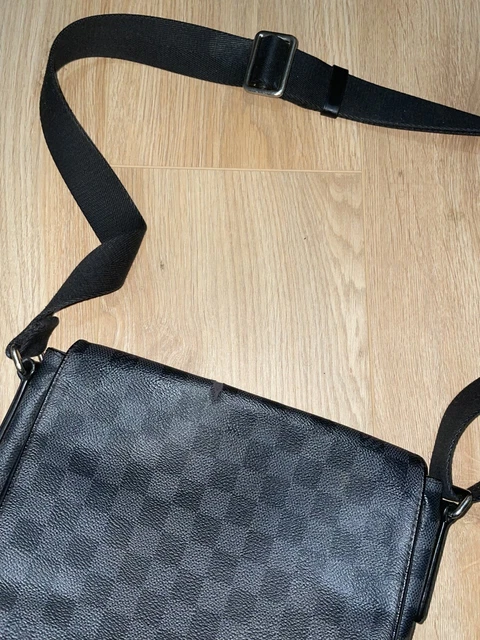 MENS LOUIS VUITTON Man Bag £565.00 - PicClick UK