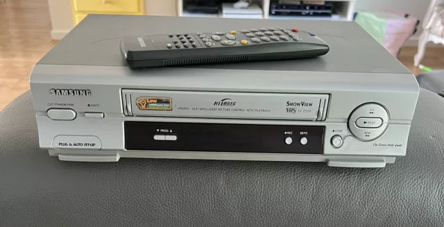 Toshiba V643EF Magnétoscope Video Cassette VHS Recorder (Réf#Y-379)