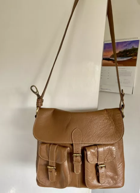 BODEN LEATHER CROSSBODY Shoulder Bag Pockets Tan Brown 25.00