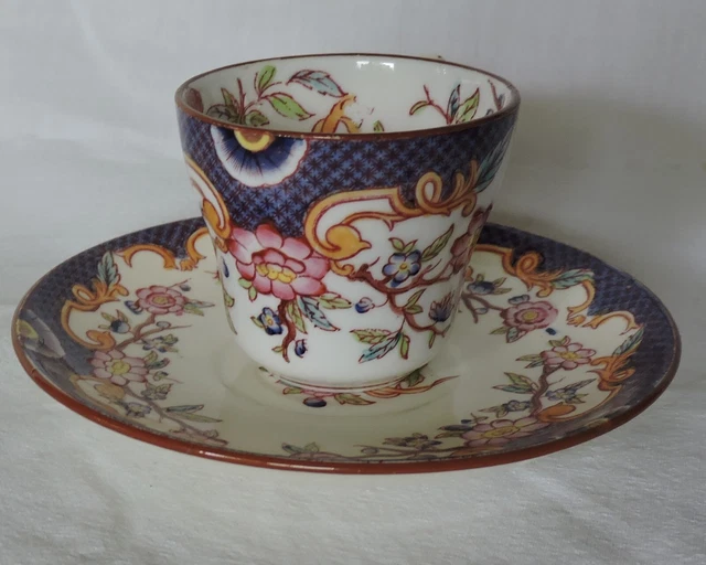 Rare Petite Tasse A Moka Expresso  En Porcelaine  Sarreguemines  Minton 217