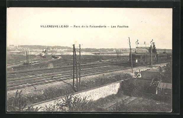 CPA Villeneuve-le-Roi, Parc de la Faisanderie, Les Fouilles