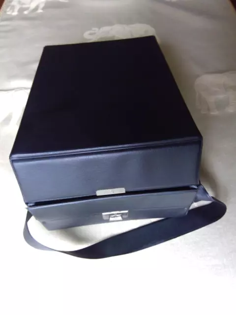 Vintage Black Vinyl Audio Cassette  Tape Storage Box/Carry Case.  Holds 19 Tapes