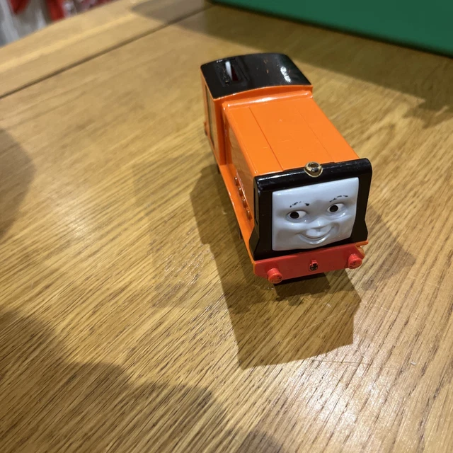 TOMY TRACKMASTER THOMAS the tank engine train RUSTY £14.57 - PicClick UK