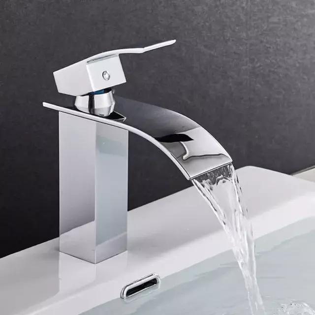 Badezimmer Wasserhahn ROVATE Bathroom Basin Faucet Waterfall Deck Mounted Water