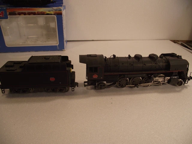 TRAIN HO JOUEF : LOCO-VAPEUR 141 R 1246 + TENDER 30 R 1246