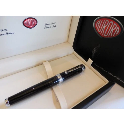 Aurora Tarentum black ST fountain pen nib 14K585 solid gold F with converter