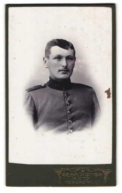 Photo Gebr. Notton, Metz, Römerstr. 10, Portrait de Soldat en uniforme des Rhei