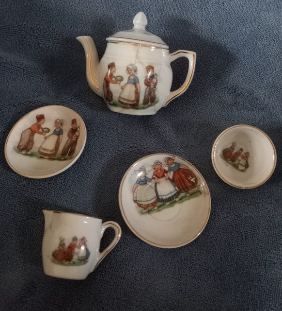 Dînette Ancienne 11 Pieces Service A The Berchet Family En
