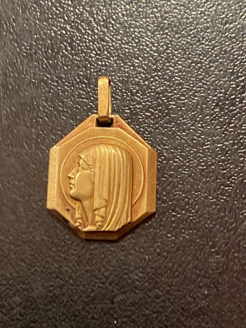 SUPERBE MEDAILLE RELIGIEUSE Alu Vierge a L'enfant Sacré Coeur 3.1g 45mm