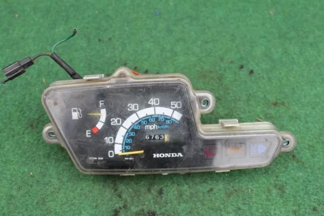 Honda Lead NH80 Vision Aero Clocks Speedometer Fuel guage Speedo Display 2324