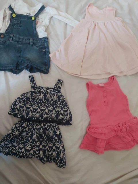 Enorme pacchetto di vestiti per bambine 9-12 mesi 40 articoli inc SUCCESSIVO, converse #1 6