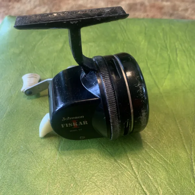 VINTAGE FISHING REEL: Johnson's Fiskar-1 Model 511 Closed Spool Spinning  Reel. $44.43 - PicClick