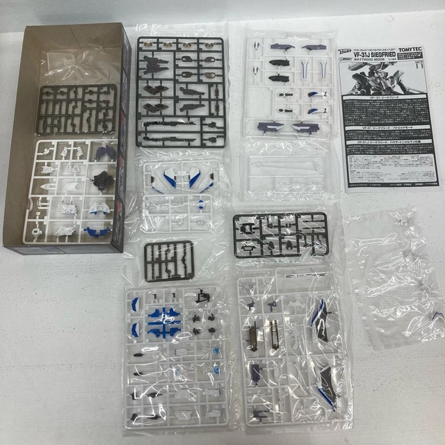 AEON PLAZA 1/144VF-31J Siegfried Hayate Inmelman Machine Batroid Mode ...