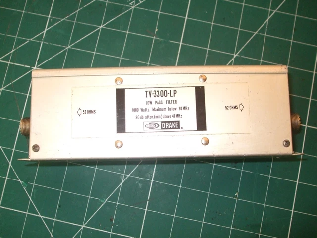 Filtre passe-bas Drake TV-3300-LP 1000 watts d'occasion pour radio