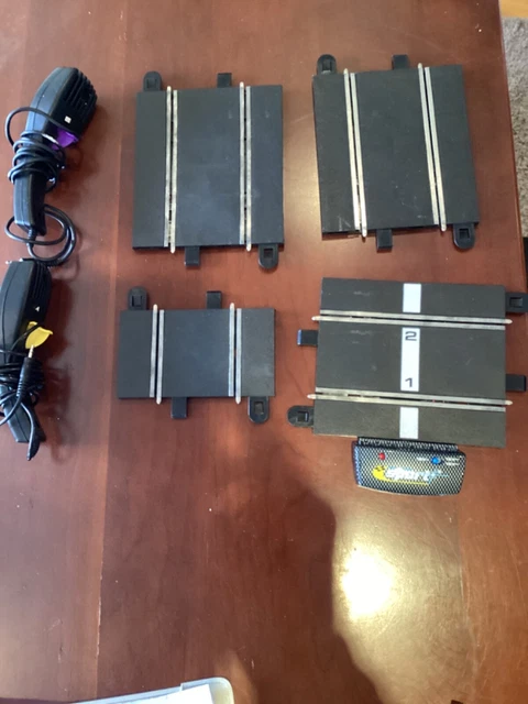 SCALEXTRIC SPORT POWER control+2 throttles+ 2 half straights +1/4 ...