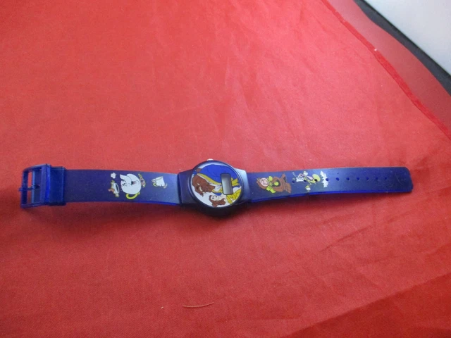 Decorhome Capybara - Orologio da polso per bambini, 2 pezzi, con cinturino in silicone luminoso, facile da leggere, per avventure all'aria aperta, viaggi, orologio elettronico per bambini, Giallo