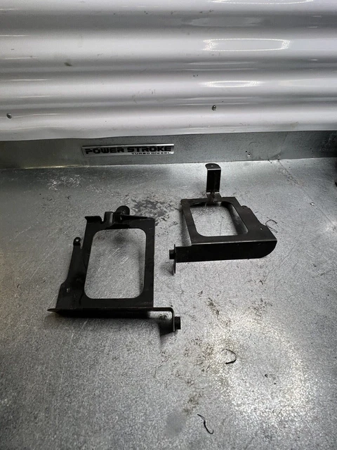 1999-2003 F250 F350 Super Duty 7.3 Power Stroke PCM Mounting Bracket