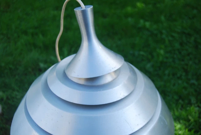 Lustre en alu design Scandinave 1970 vintage