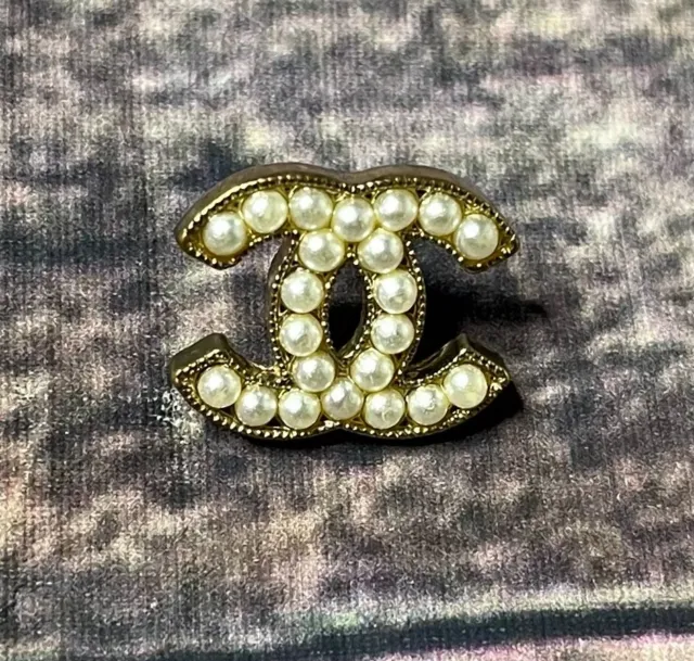 chanel earrings cc logo vintage