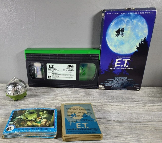 E.T. THE EXTRA Terrestrial Memorabilia & (VHS 1982) *Rare Green & Black Tape* EUR 15,96