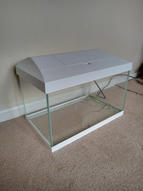 Fish Tank, Small starter tank with light, heater and filter/pump 5