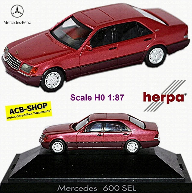 Minichamps 1:43 Mercedes-Benz 300 CE-24 Coupe almandin rot B66040514
