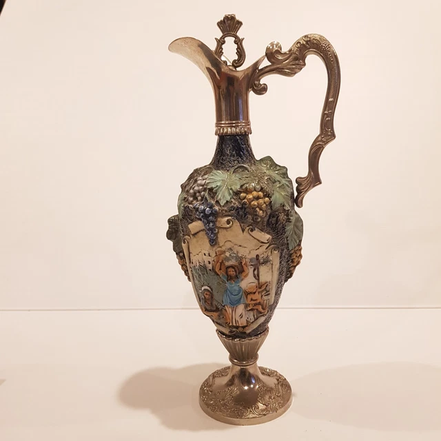 VINTAGE ITALIAN WINE Decanter Riprod Vietata Art 2598 Hand Painted Made