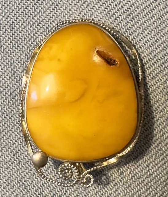 Schöne alte Brosche mit Bernstein Honigbernstein Egg Yolk Amber Schmuck