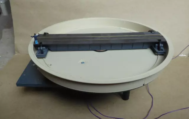 ADM  00  Model Railway Intelligent Turntable - Fully Working  - watch VIDEO