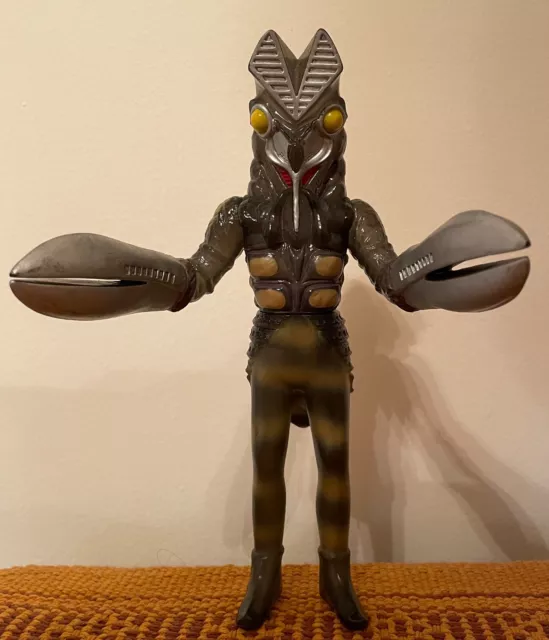 Ultraman Alien Baltan Bandai clear grey mold sofubi soft vinyl