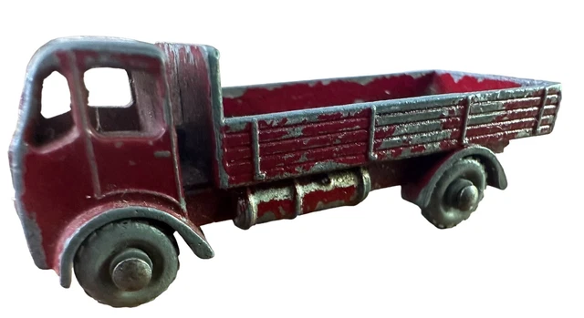 MATCHBOX LESNEY MATCHBOX ERF Stake Truck No20? ( No Number on