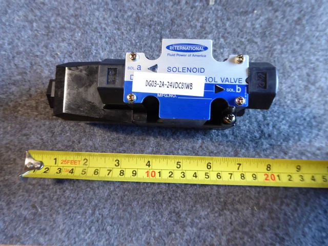 International Dg03-2A-24Vdc81Wb Directional Control Valve