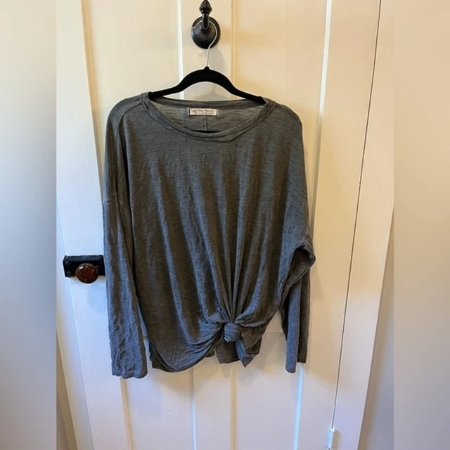 Free People Front Knot Basic Gray Long Sleeve T-shirt Size Small