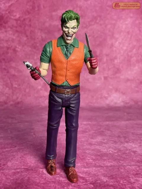 Anime DC Batman The Joker With Razor Knife UZI Action Figure Toy Gift