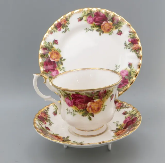 Royal Albert Old Country Roses - Trio - Teacup, Saucer and Side Plate (5 Avail)