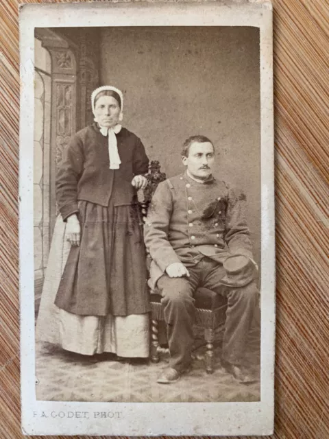 Photo Carte de Visite CDV Portrait couple 1860 F A GODET LYON