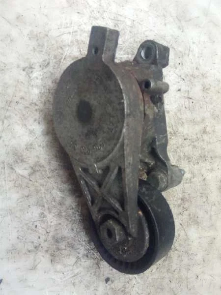 03G903315A galet tendeur pour AUDI A3 2.0 TDI 16V 2003 155234 2