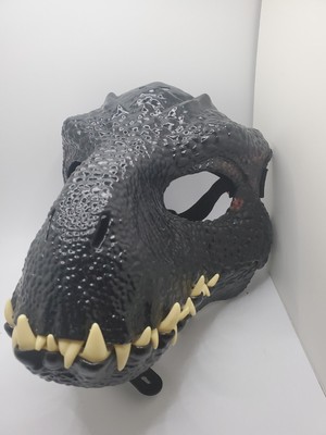 jurassic world fallen kingdom black dinosaur