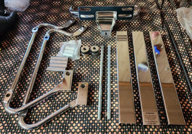Harley Davidson NOS OEM Rear Flhtc rack and license plate mount.  As is as pics