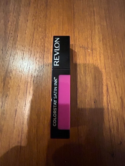 2 ~ Lápiz Labial Revlon Colorstay Tinta Satinada Líquida Color Labial ~ 011 Propio 0,17 Oz