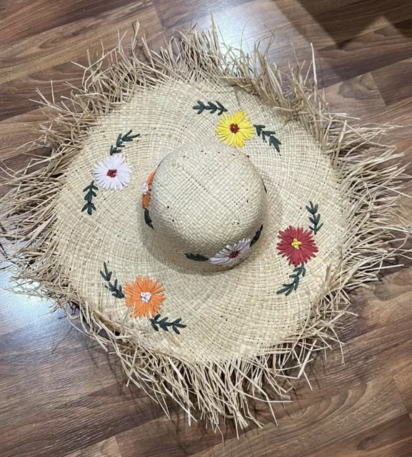 Hat Attack Charlotte Sunhat NWT MSRP $145