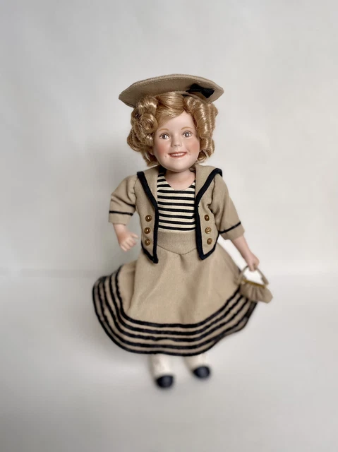 Danbury Mint Porcelain Shirley Temple "Wee Willie Winkie" Doll 10”Ht